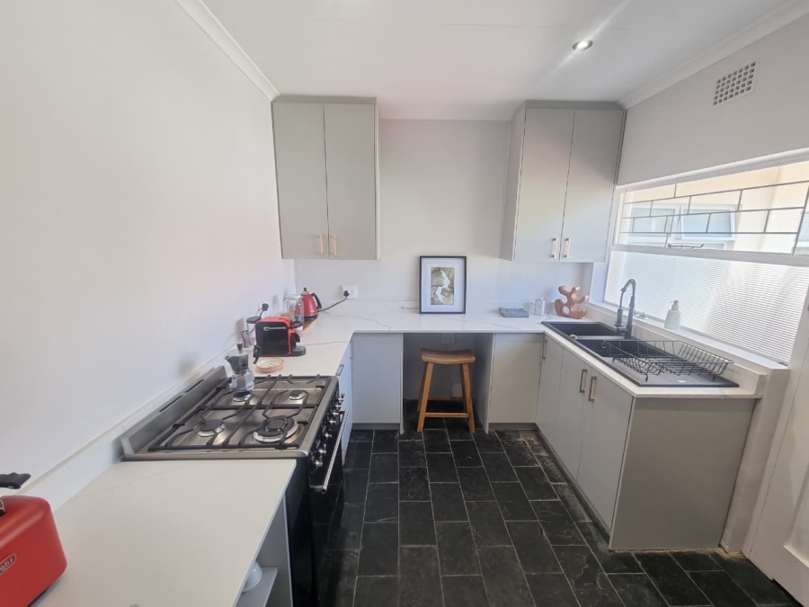 To Let 2 Bedroom Property for Rent in Tamboerskloof Western Cape